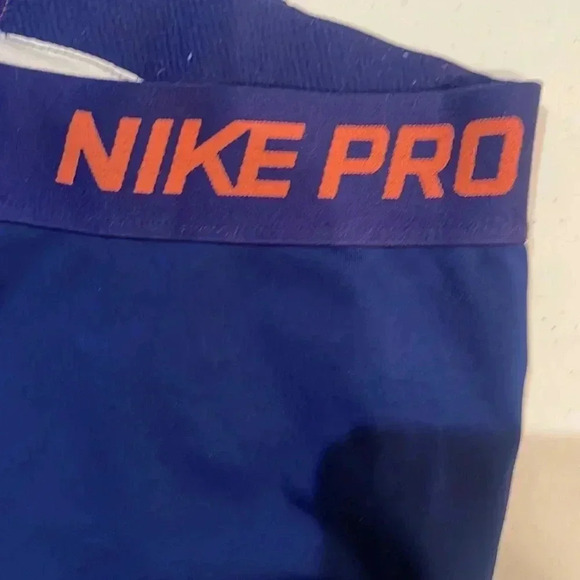 Nike Pro blue and black capris size S - Picture 5 of 7